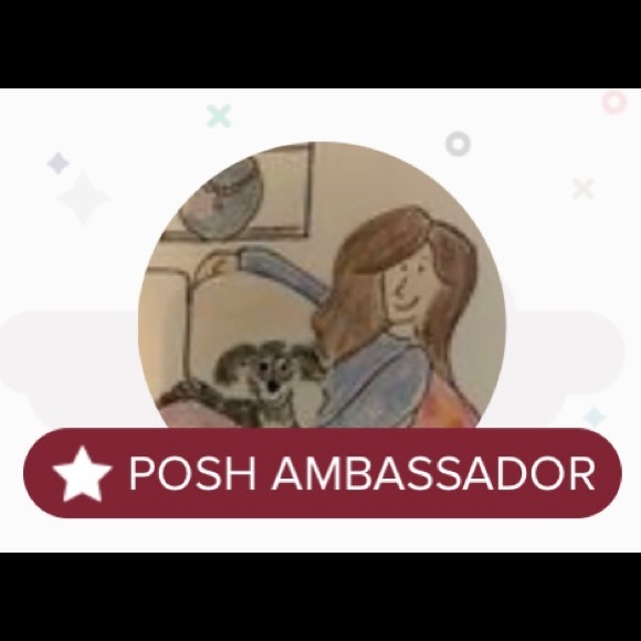 Meet your Posher, Ali - Picture 1 of 3